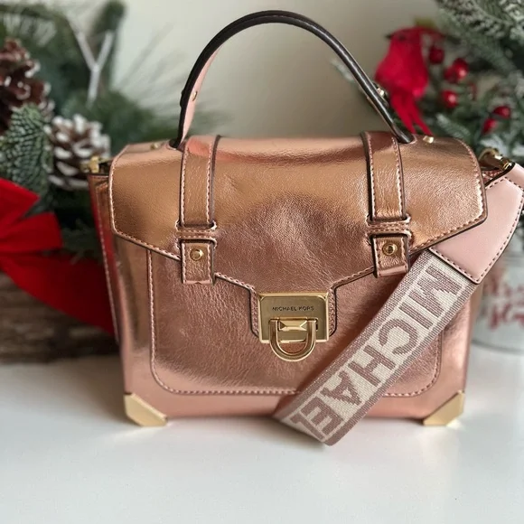 NWT Michael Kors Manhattan Top Handle Patent Leather Satchel